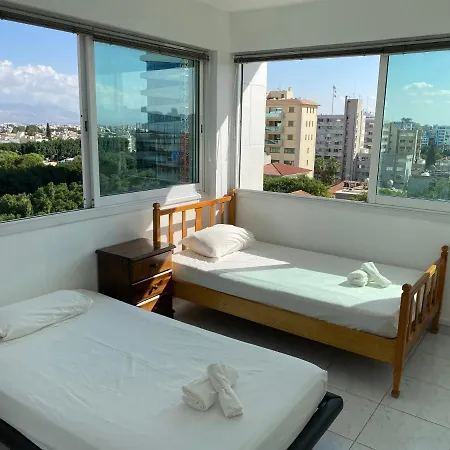Private In Shared Flat In Center Homestay Nicosia